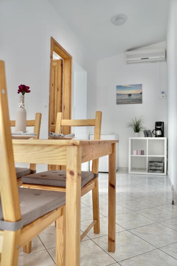 Apartments Bacak Stanici Dış mekan fotoğraf